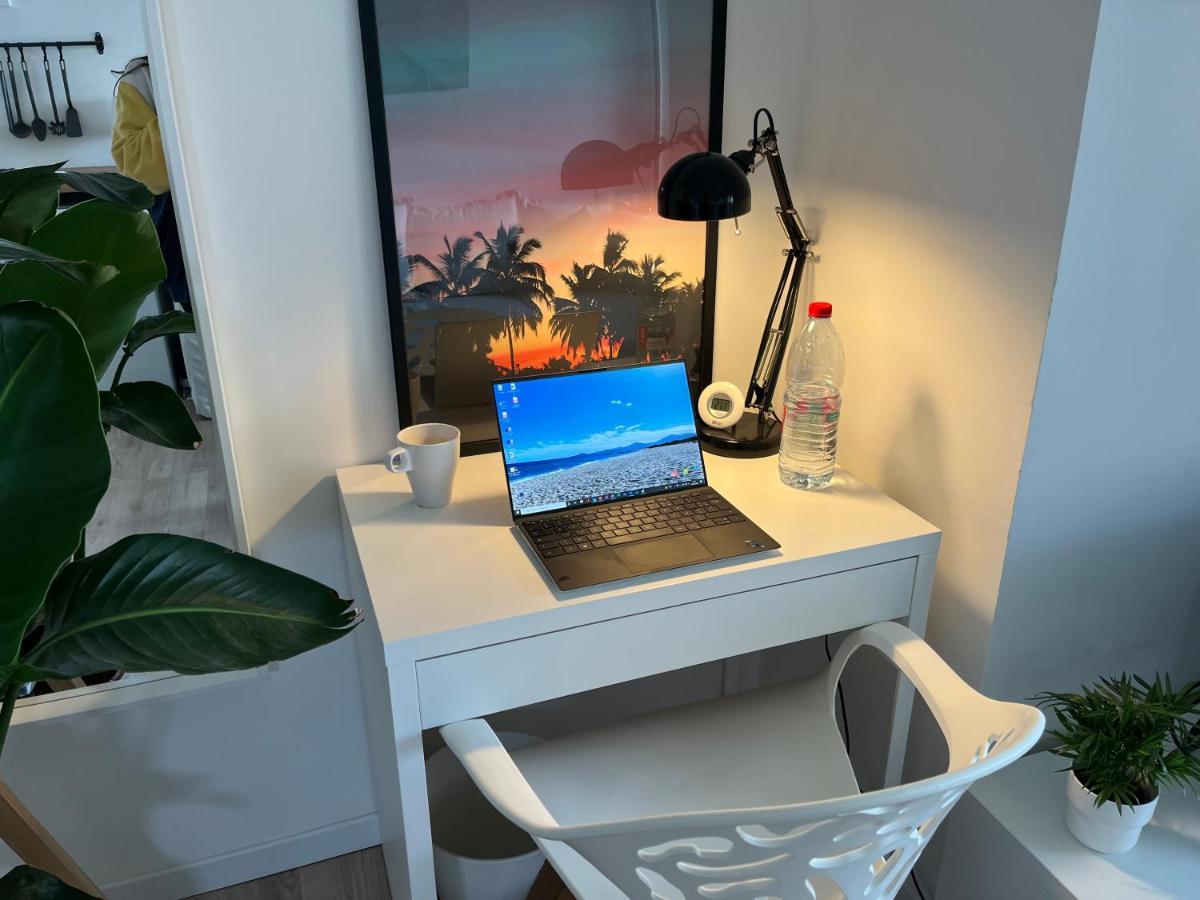 Appartement Entre La Lagune Et La Mer Avec Piscine, Direct Plage, Vue Partielle Mer แซงต์-ซีเปรียง ภายนอก รูปภาพ