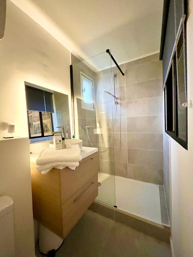 Appartement Entre La Lagune Et La Mer Avec Piscine, Direct Plage, Vue Partielle Mer แซงต์-ซีเปรียง ภายนอก รูปภาพ