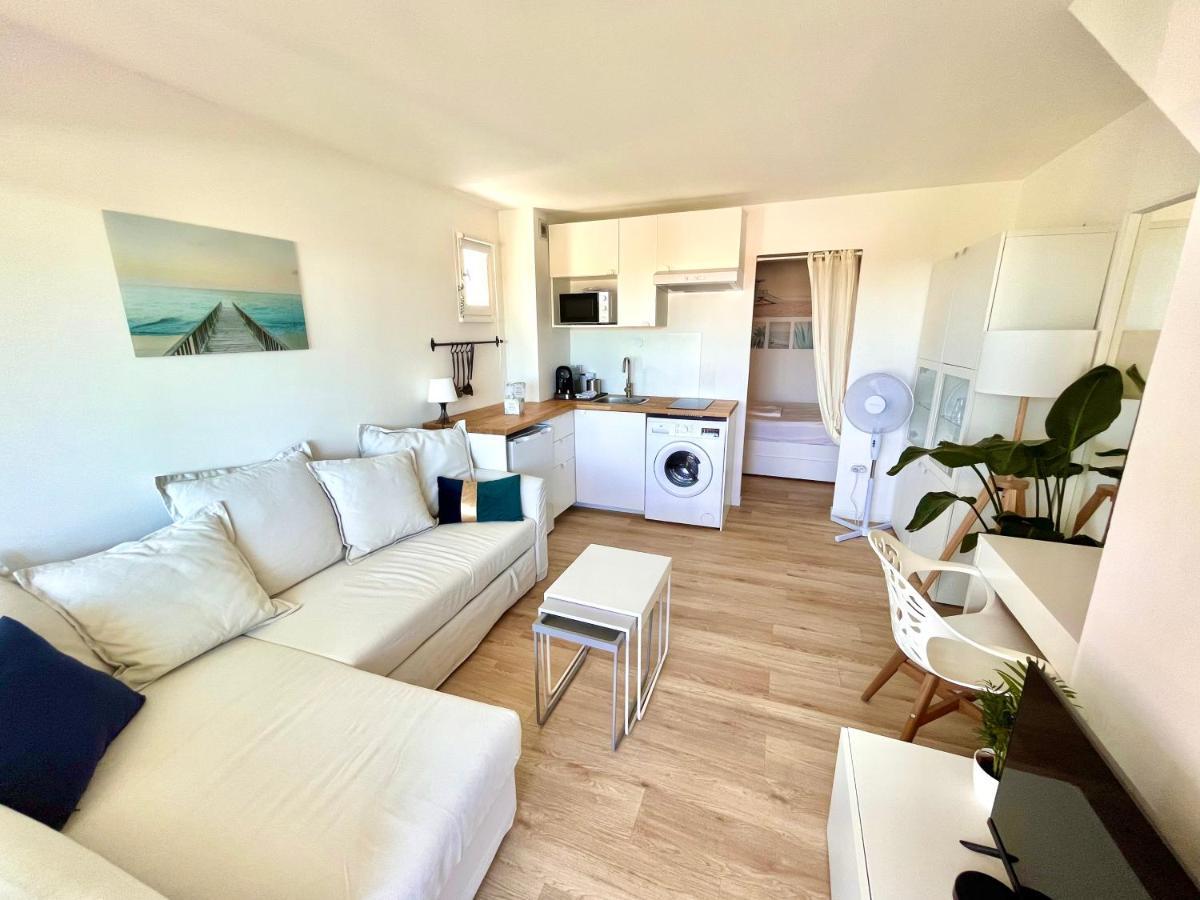 Appartement Entre La Lagune Et La Mer Avec Piscine, Direct Plage, Vue Partielle Mer แซงต์-ซีเปรียง ภายนอก รูปภาพ